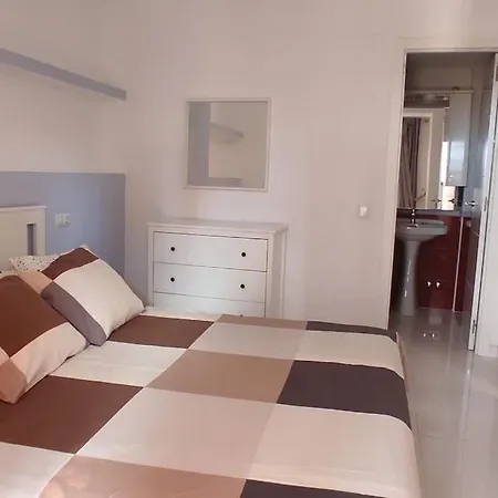 Lägenhet Lujoso Apto Con Wifi *